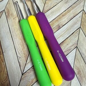 Bright Boye Ergonomic Crochet Hook Set
